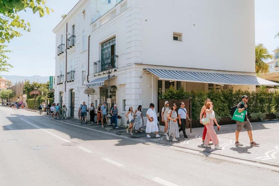 From Rome: Pompeii with Expert Guide & Amalfi Coast Day Trip - Key points at a glance