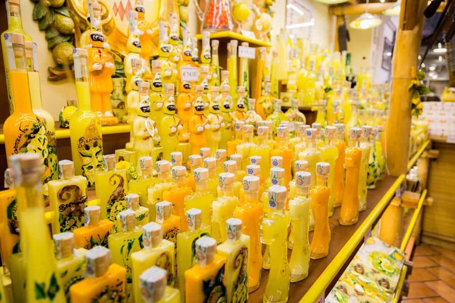 From Rome: Positano, Amalfi Coast and Sorrento Day Trip - Sorrento: more room for food and shopping