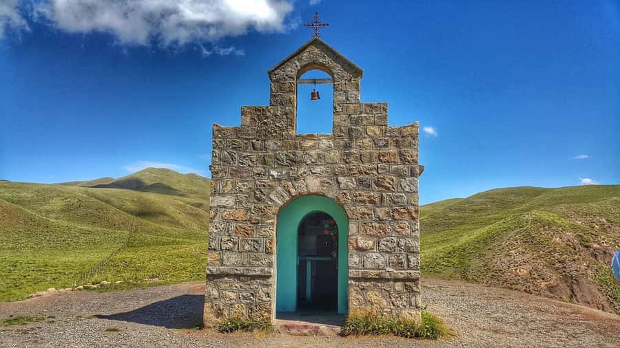 From Salta: Day Trip to Cachi and the Calchaquí Valleys - The Quebrada de los Laureles and Yungas forest