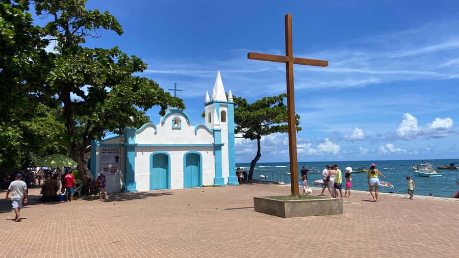 From Salvador: Praia do Forte & Guarajuba Beach Daytrip - Who will enjoy this day most