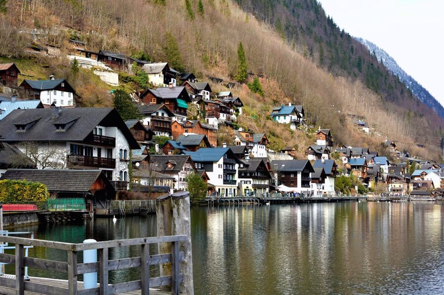 From Salzburg: Hallstatt, St.Gilgen & St. Wolfgang Day Trip - Hallstatt: three hours beside the lake