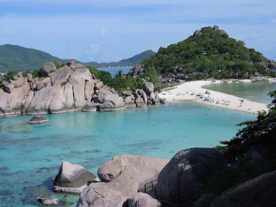 From Samui: Ko Tao and Koh Nang Yuan Speedboat Day Trip - Early pickup and a useful start at the pier