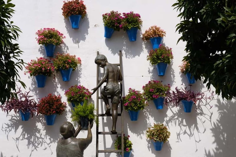 From Seville: Cordoba Day Trip with Guided Tour - Pickup in Seville and the first bus ride