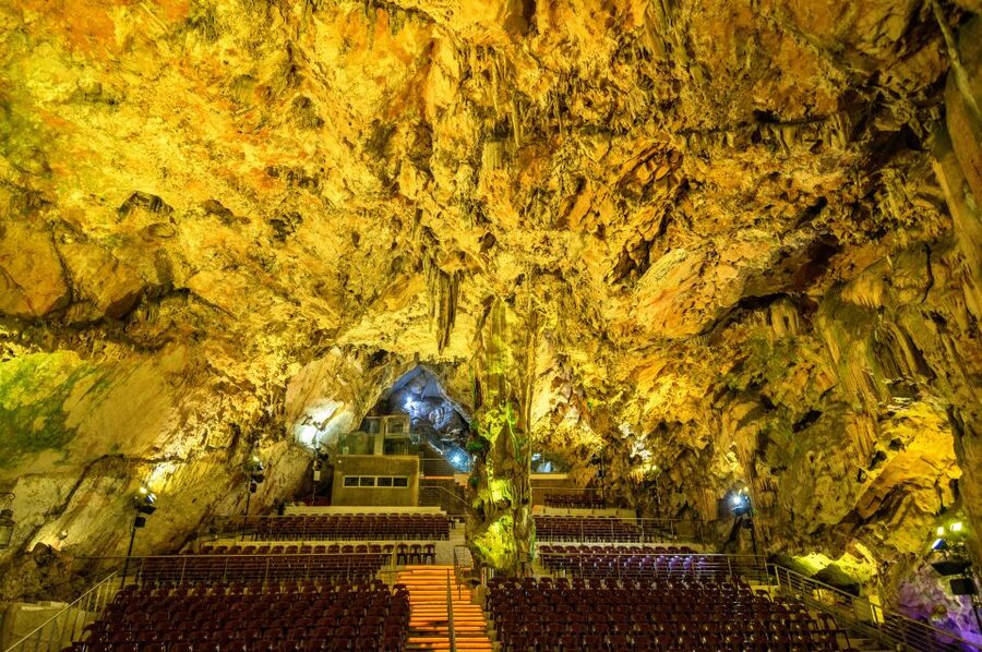From Seville: Day Trip to Gibraltar - How the guides shape the day