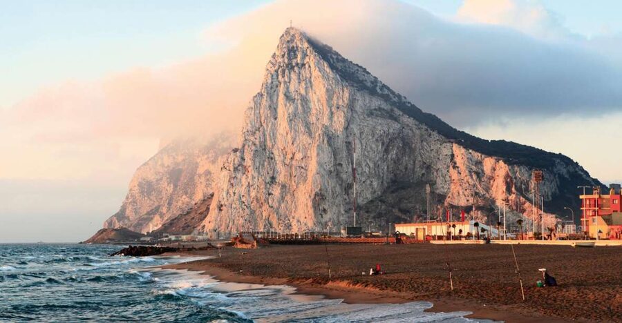 From Seville: Gibraltar Day Trip - Crossing the border and changing cars