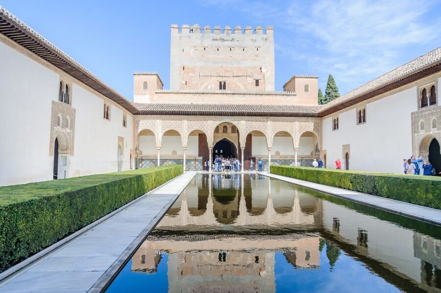 From Seville: Granada Day Trip Alhambra and Albaycin - Why the Alhambra is worth the long ride