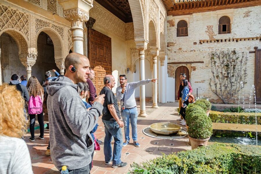 From Seville: Granada Day Trip Alhambra and Albaycin - Is $103 good value?