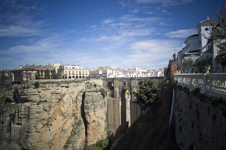 From Seville: White Villages and Ronda Full-Day Trip - Ronda’s New Bridge and the Tajo gorge