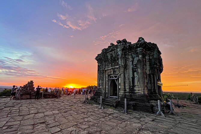 From Siem Reap: Angkor Wat and Floating Village 3-Day Trip - Day two: rural Cambodia, Banteay Srei, and Beng Mealea