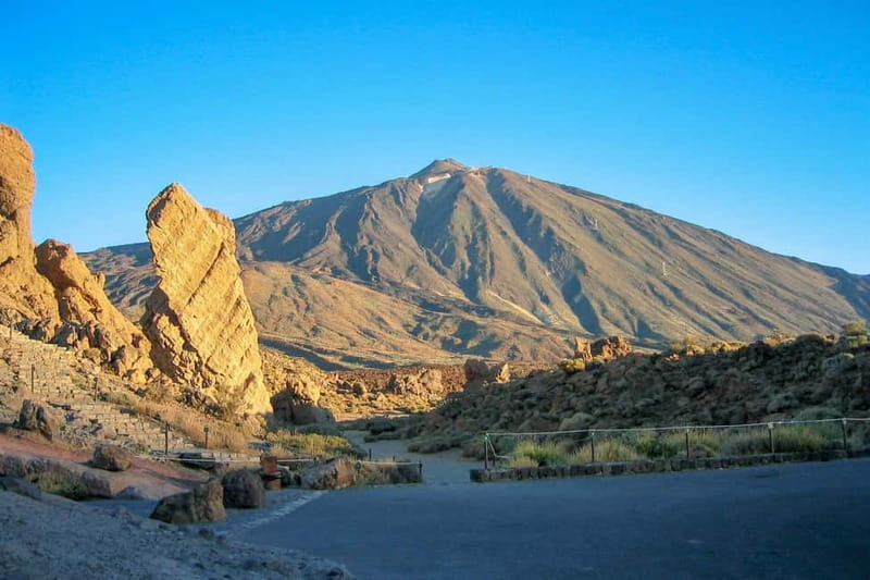 From South Tenerife: Mount Teide Hiking Day Trip & Cable Car - Roques de Garcia and the return through Teide National Park