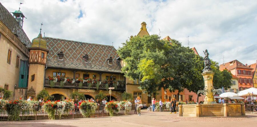 From Strasbourg: Best Of Alsace Historical Day Trip - How the guiding and audio system affect the day