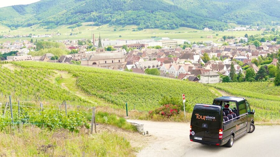 From Strasbourg: Medieval Villages & Wine Tasting Day Trip - Riquewihr is the main lunch stop
