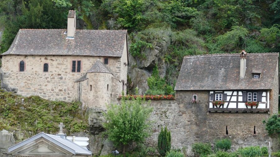 From Strasbourg: Medieval Villages & Wine Tasting Day Trip - Kaysersberg offers history and breathing room