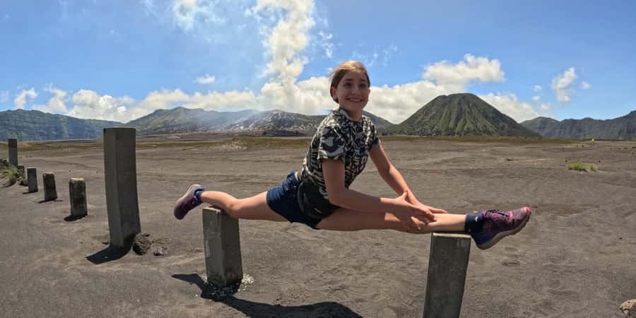 From Surabaya or Malang: Private Mt. Bromo Sunrise Day Trip - Breakfast with views after the crater
