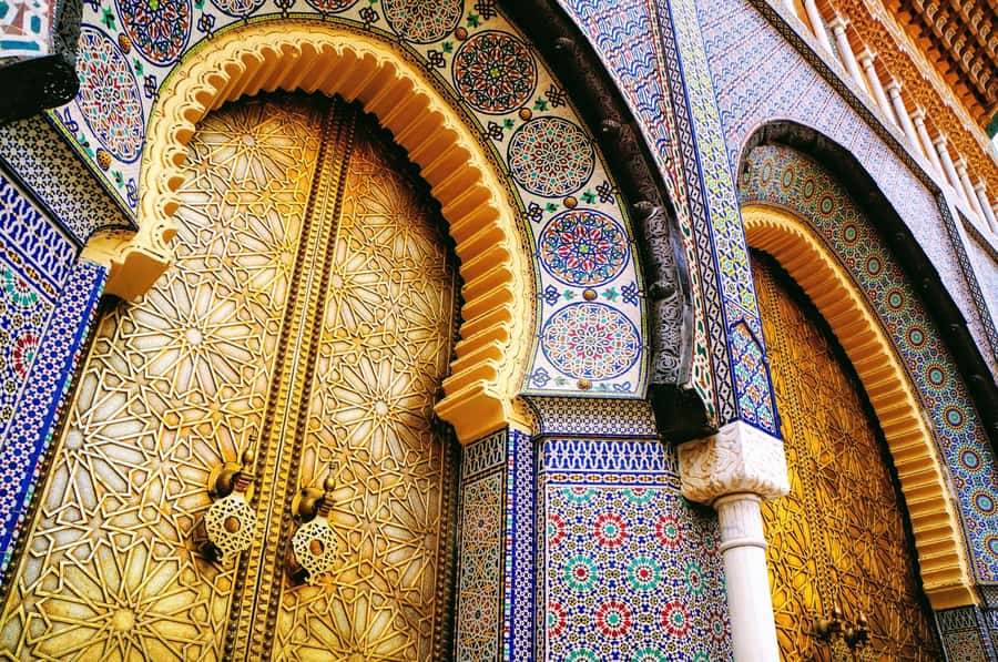 From Taghazout or Agadir: Marrakech Guided Day Trip - Meeting the guide and entering the old Medina