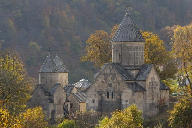 From Tbilisi: Armenia Day Trip with Yerevan and Lake Sevan - Guides, driving, and the value of local explanation