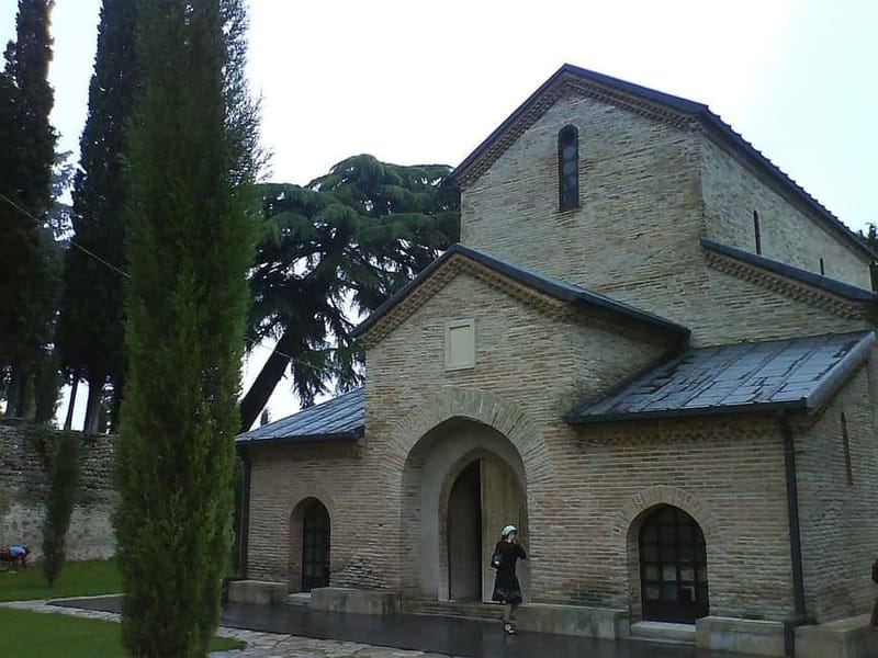 From Tbilisi: Bodbe, Sighnaghi and Telavi Day Trip - What the $12 price really gives you