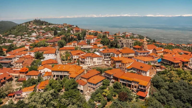 From Tbilisi: Kakheti & Sighnaghi Guided Day Trip with Wine - Starting in Tbilisi and reaching Manavi