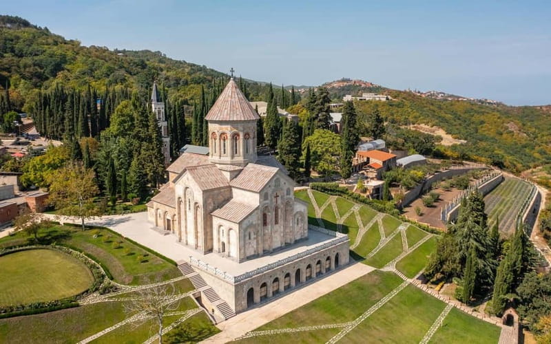 From Tbilisi: Kakheti Wine, History & Traditions Day Trip - Mzisguli and four Georgian wines