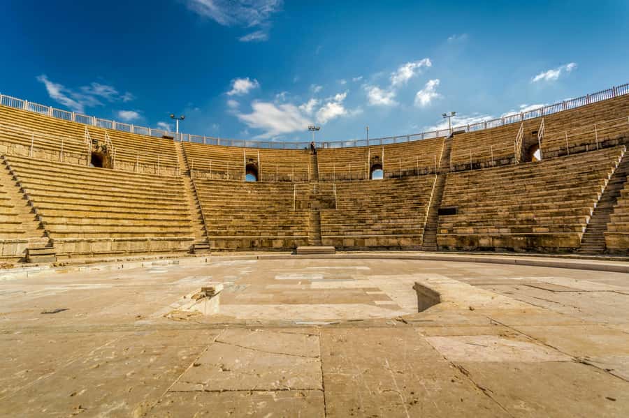 From Tel Aviv: Caesarea, Haifa and Akko Day Trip - Haifa and the Baha’i Gardens from the upper terraces