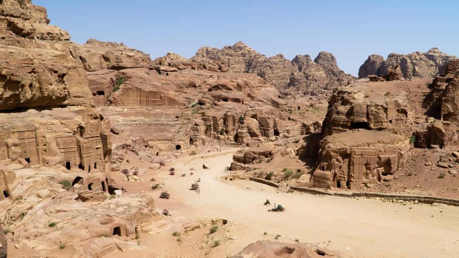 From Tel Aviv: Full-Day Trip to Petra with Roundtrip Flights - Crossing back into Israel and flying home
