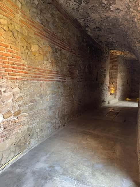 From Tirana: Durres & Kruja History and Local Food Day Trip - What the $194 price really buys