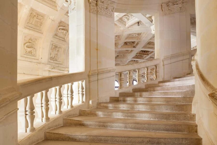 From Tours/Amboise: Chenonceau & Chambord Chateaux Day Trip - Two Loire Valley castles in one long day