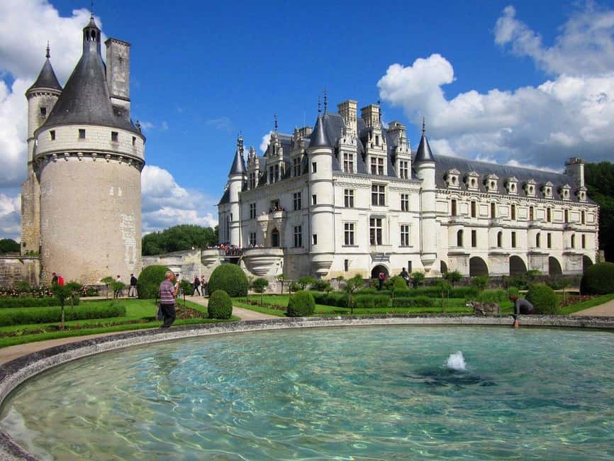 From Tours/Amboise: Chenonceau & Chambord Chateaux Day Trip - Chambord, the grand finale