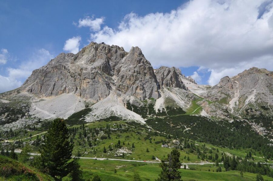 From Venice: Dolomites, Lake Misurina, and Cortina Day Trip - The Driver-Guide Can Shape the Whole Day