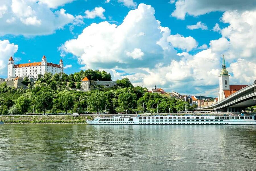 From Vienna: Bratislava and Budapest Guided Day Trip - Transport, timing, and the return to Vienna