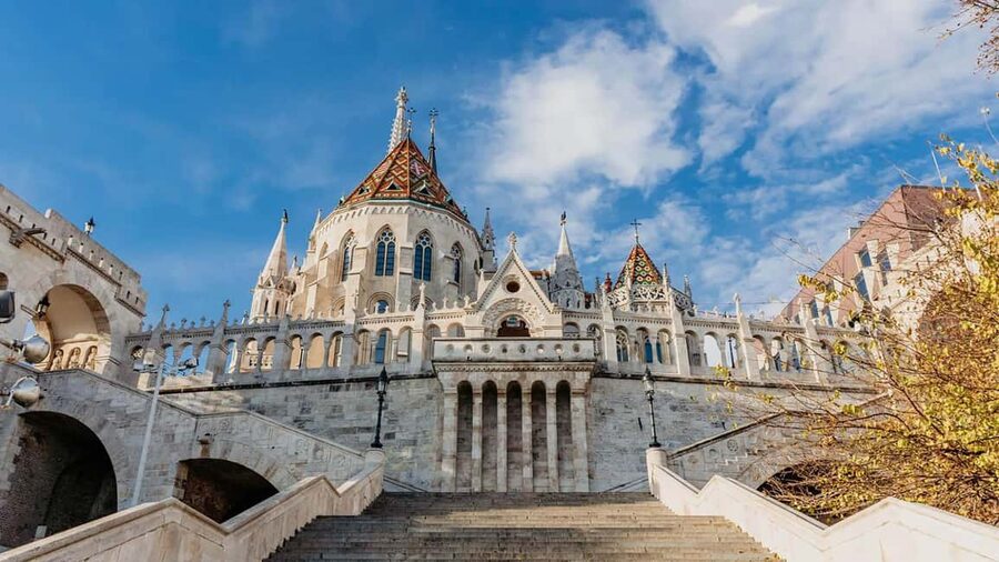 From Vienna: Bratislava and Budapest Guided Day Trip - The optional Győr pause
