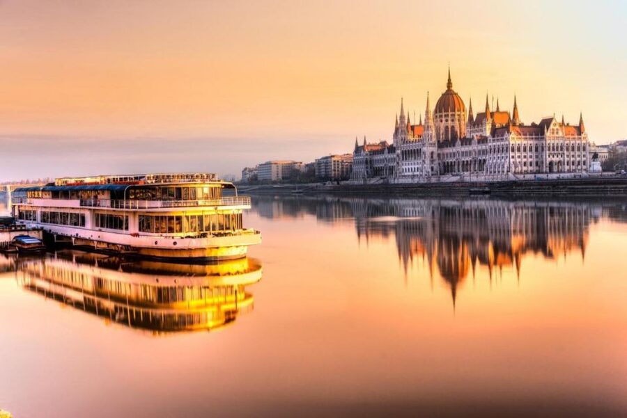 From Vienna: Budapest Group Day Trip - The return to Vienna