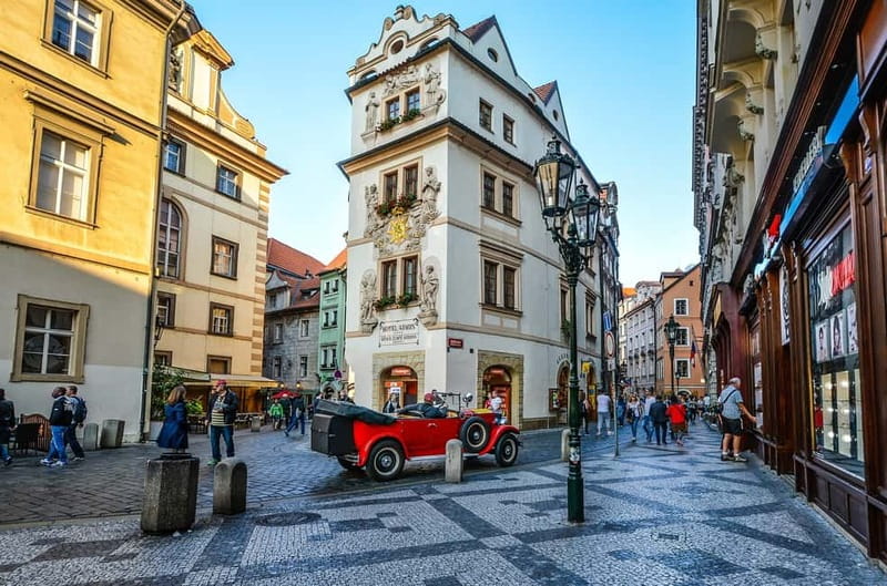 From Vienna: Full-Day Trip to Prague - Key points at a glance