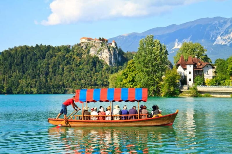 From Zagreb: Ljubljana and Lake Bled Day Trip - Bled Island and the traditional pletna boat