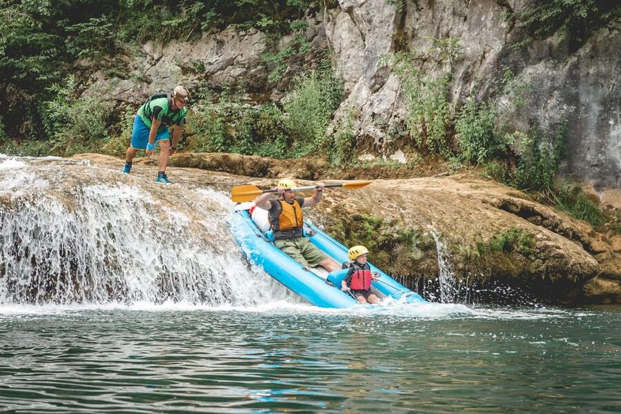 From Zagreb: Mrežnica kayaking & Rastoke village - day trip - What the guides add to the day