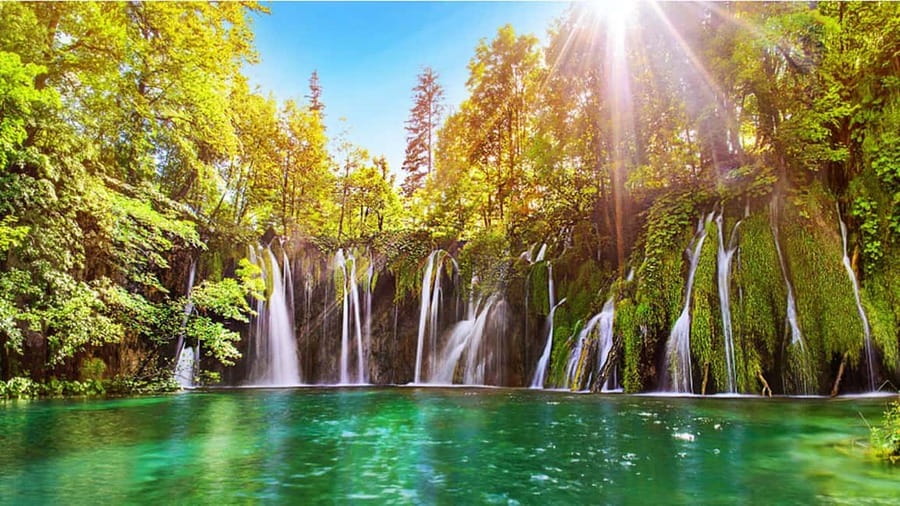 From Zagreb: Rastoke and Plitvice lakes Guided Day Trip - Rastoke, where water runs through the village