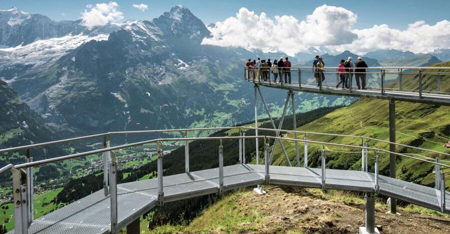 From Zurich: Grindelwald First Mountain Adventure Day Trip - A short pause in Interlaken