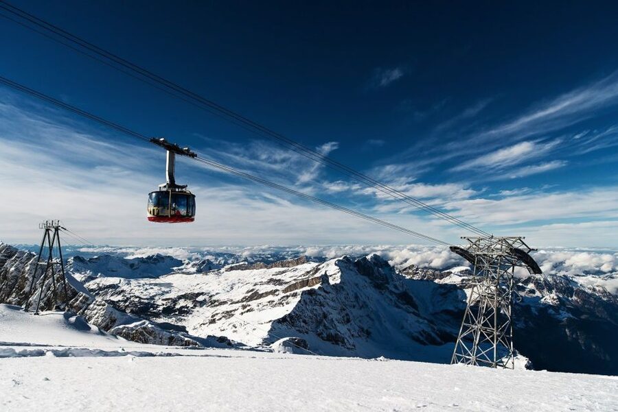 From Zurich: Mount Titlis Daytrip & first time Ski Adventure - Reaching 3,000 meters on the Rotair cable car