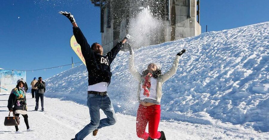 From Zurich: Mount Titlis Daytrip & first time Ski Adventure - Lucerne in a short, useful stop