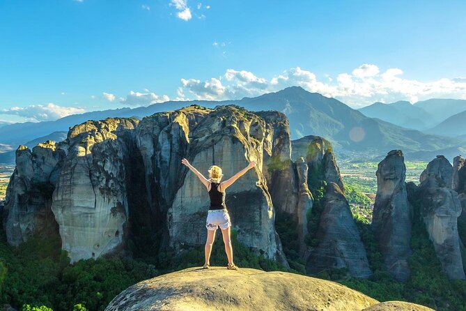 Full-Day Trip to Meteora from Thessaloniki - Why Meteora is worth the long ride from Thessaloniki