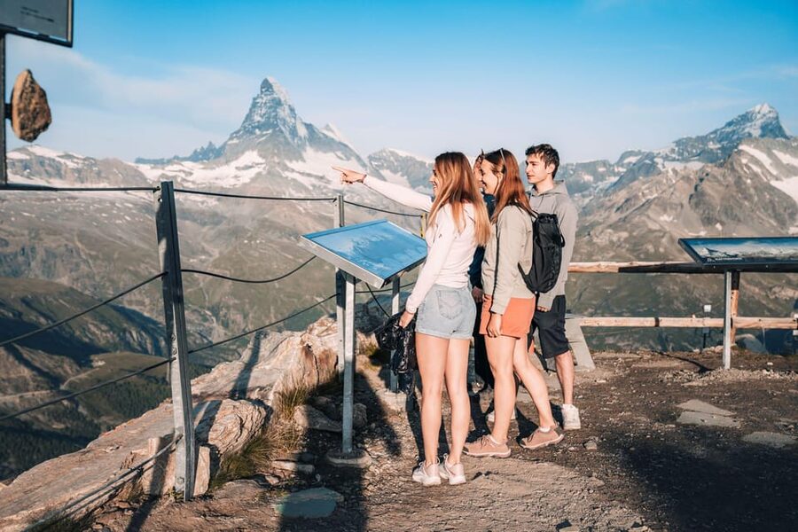 Geneva: Zermatt Day Trip & Glacier Paradise Cable Car Option - The old village on Hinterdorfstrasse