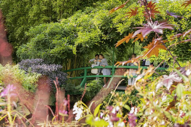 Giverny and Monet's House Half Day Trip from Paris Guide or Audio - The Clos Normand garden and front paths