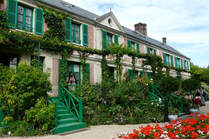 Giverny and Versailles Small Group Day Trip from Paris with Lunch - Price, group size, and practical value