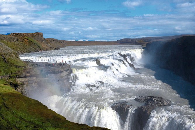 Golden Circle and Glacier Snowmobiling Day Trip from Reykjavik - Geysir: a reliable burst of geothermal energy