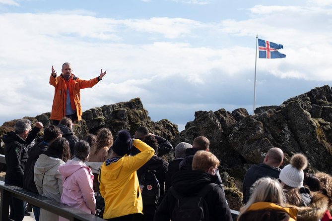 Golden Circle with Kerid Volcanic Crater Day Tour from Reykjavik - Thingvellir connects parliament and moving plates