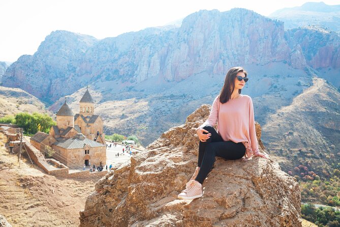 Group tour: Khor Virap, Noravank, Areni Winery and Cave - The essential points at a glance