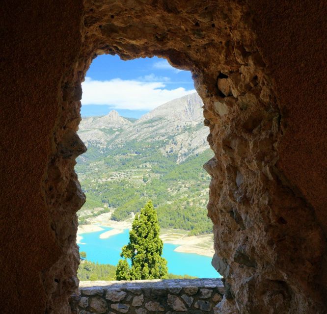 Guadalest day trip - From Albir & Benidorm - The coach journey from Albir and Benidorm