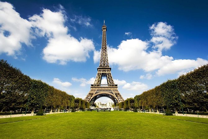 Guided Luxury Paris Day Trip with Optional Lunch at the Eiffel Tower - The Louvre stop and free time