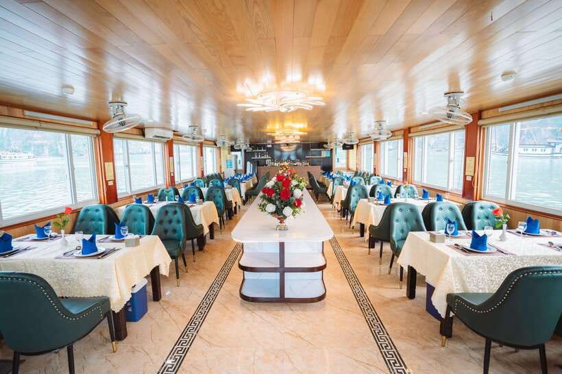 Ha long Bay day trip with Deluxe cruise - Sunset drinks and the return to Tuan Chau
