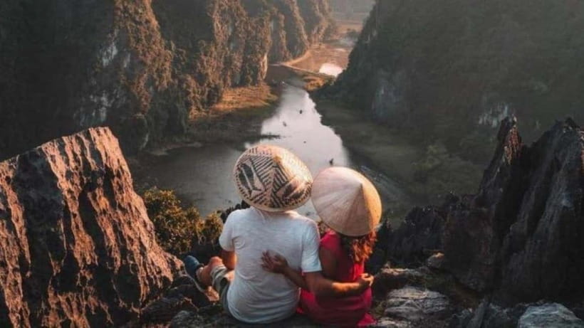 Hanoi: 4-Day Trip Ninh Binh-Halong Cruise Cabin with Balcony - Key points at a glance